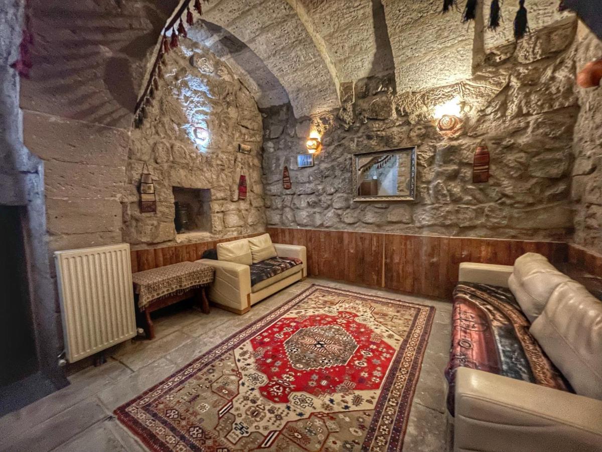 Hotel Anatolia Raymonde Cave House Üchisar Exteriér fotografie