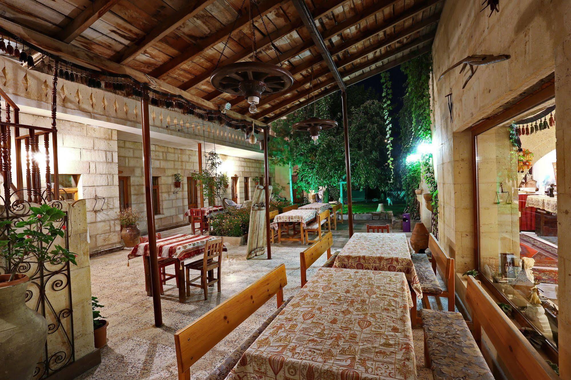 Hotel Anatolia Raymonde Cave House Üchisar Exteriér fotografie